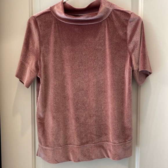 ANTHROPOLOGIE Krisha Velvet Top - Picture 13 of 16